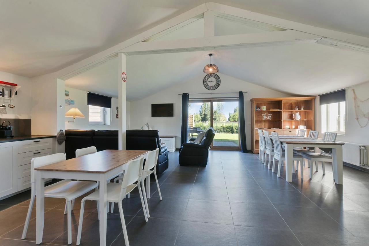 Charming Guesthouse With Feelings Of Sea & Land Knokke-Heist Bagian luar foto